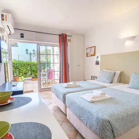 Solar Do Sol 公寓式酒店