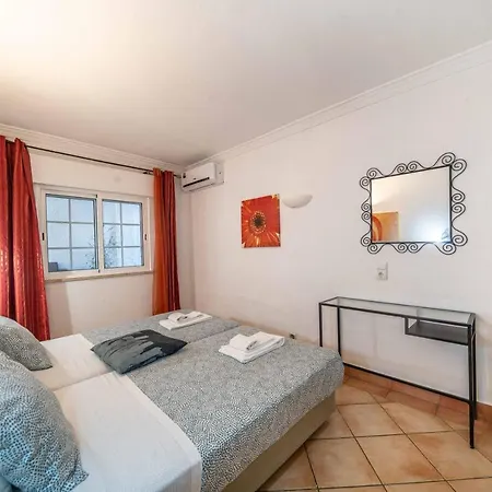 Solar Do Sol 公寓式酒店