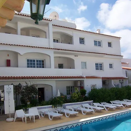 Solar Do Sol 公寓式酒店